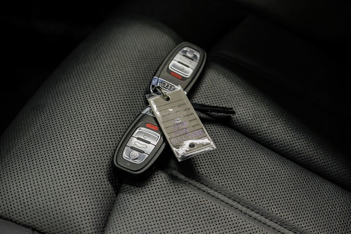 Vehicle image 55 of 56