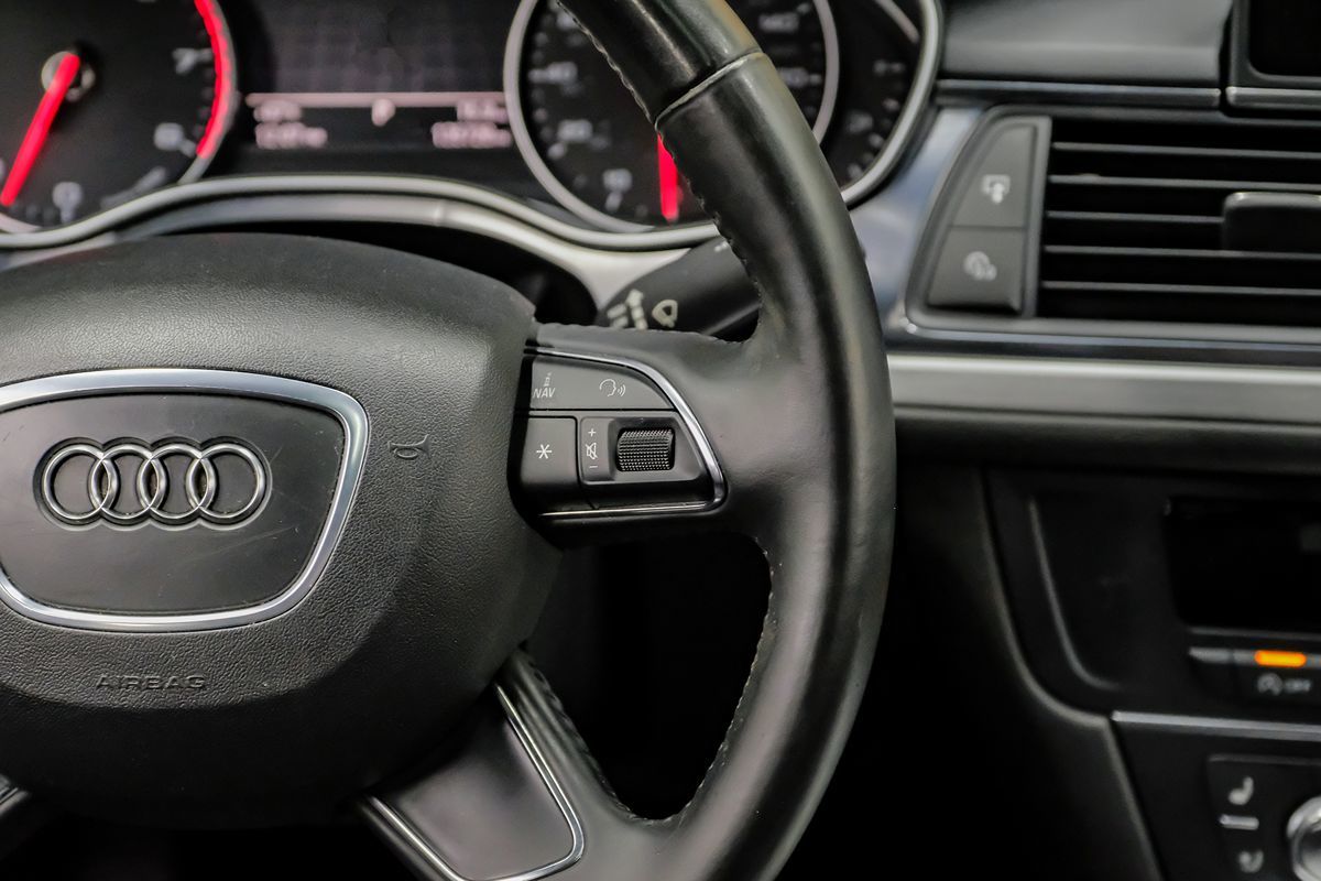 Vehicle image 15 of 56