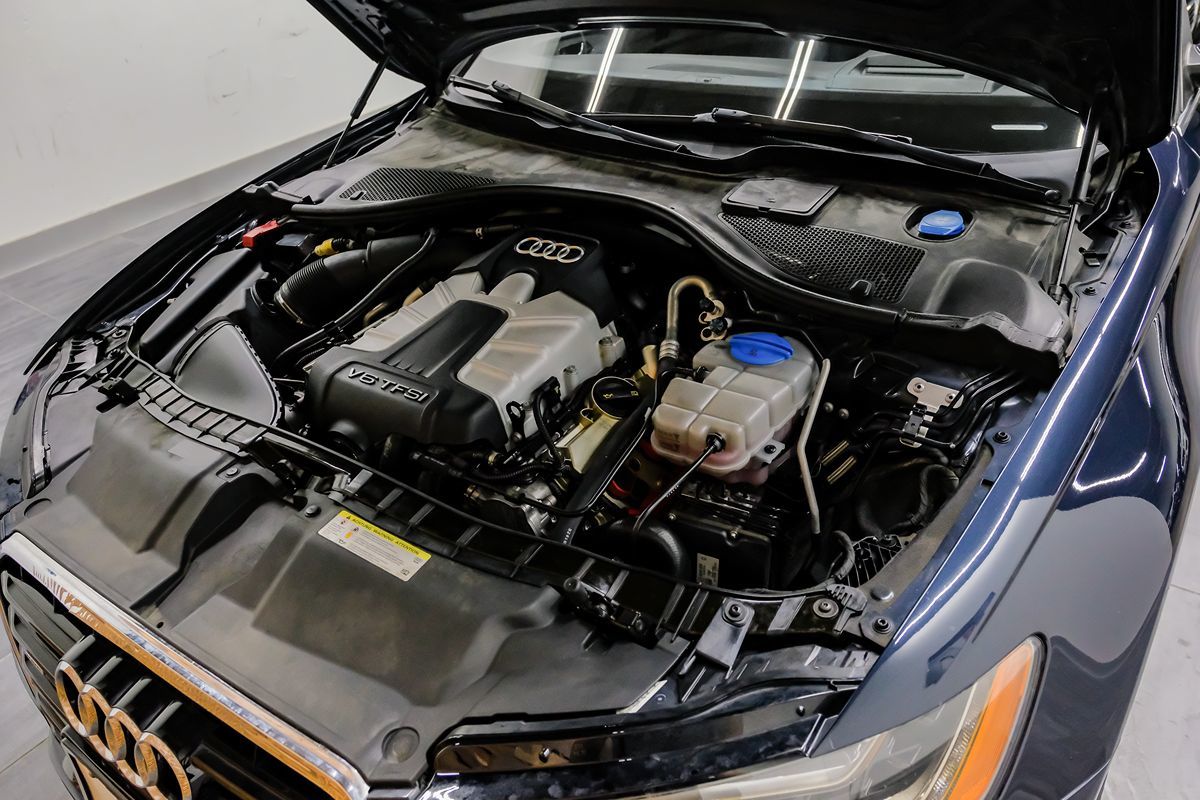 Vehicle image 44 of 56