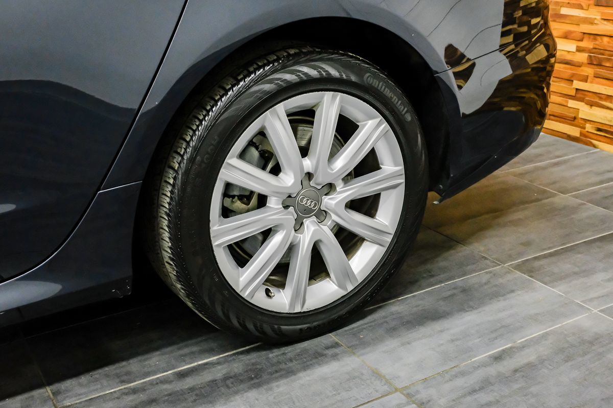 Vehicle image 54 of 56