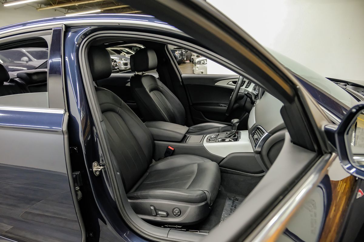 Vehicle image 29 of 56
