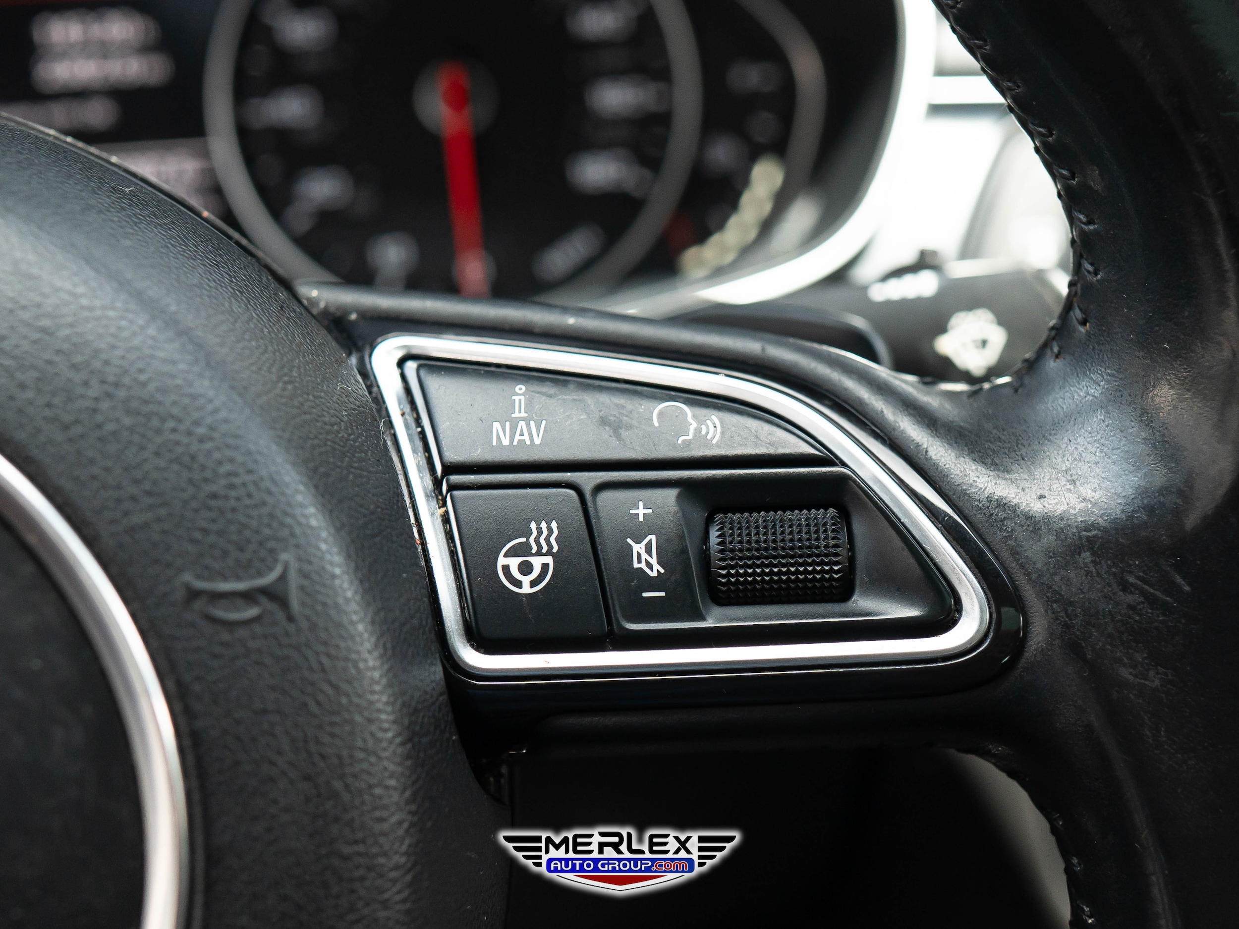 Vehicle image 39 of 50