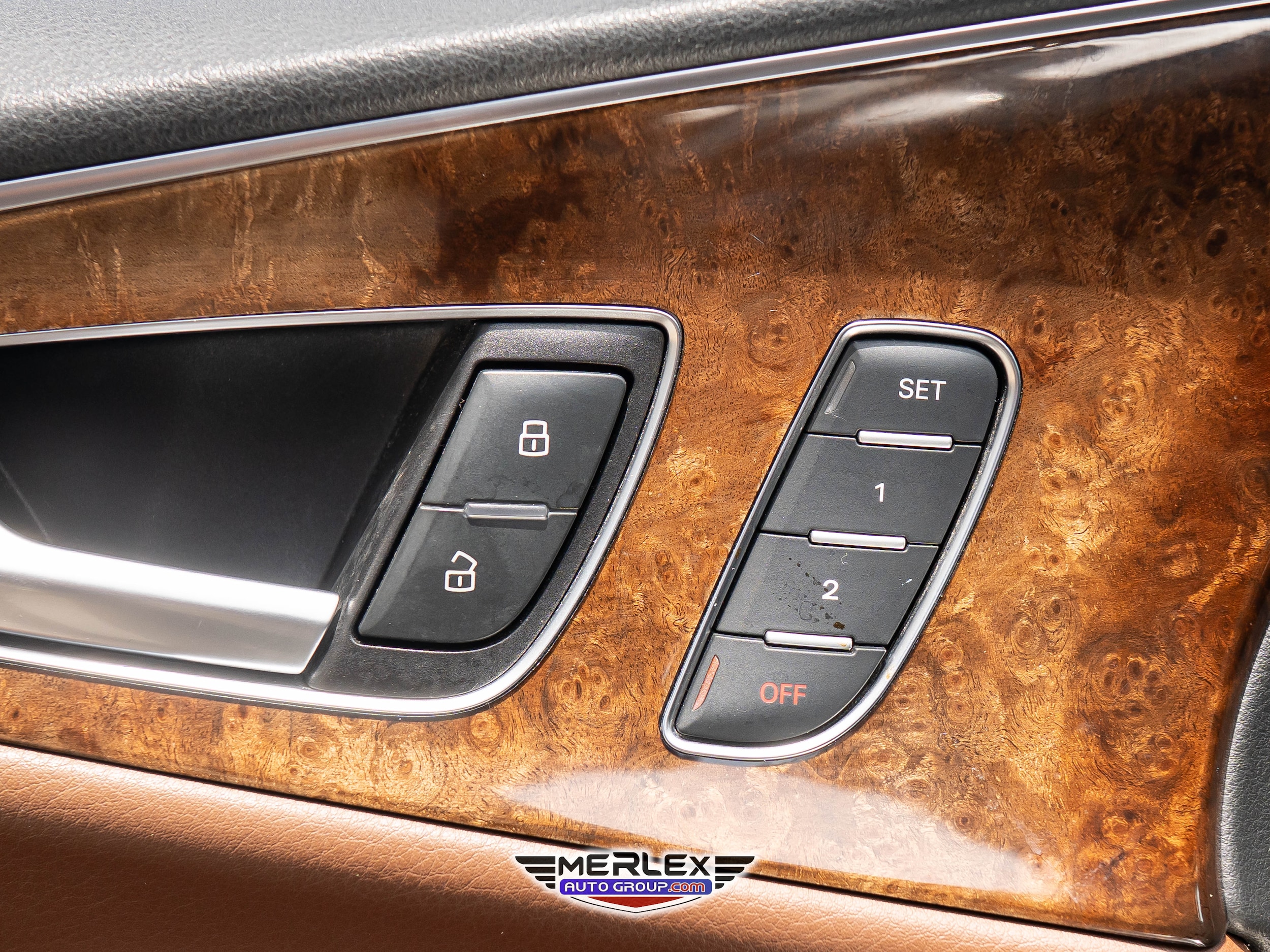 Vehicle image 43 of 50