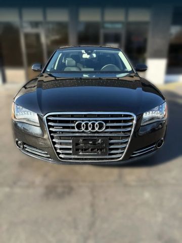 2014 Audi A8 L 3.0L TDI Image 3 of 34