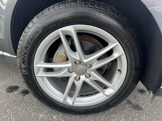 Vehicle image 37 of 38