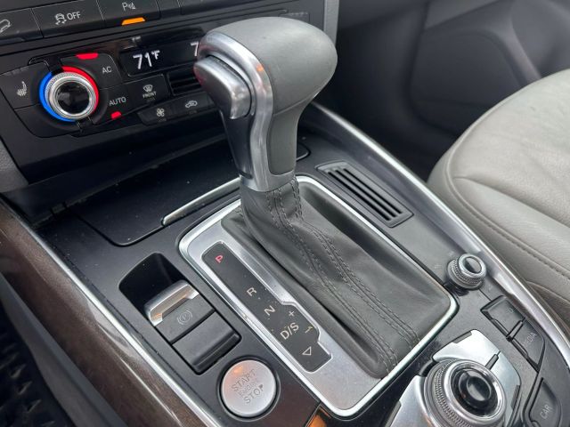 Vehicle image 29 of 38