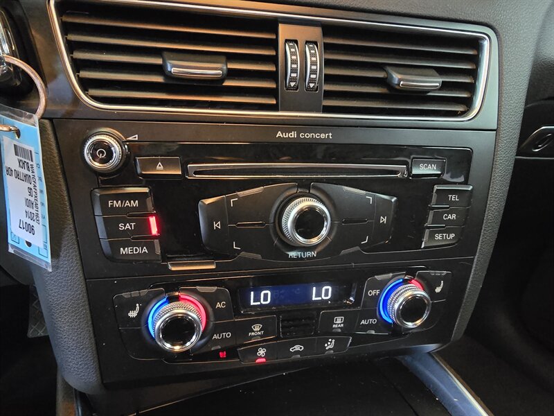Vehicle image 25 of 37
