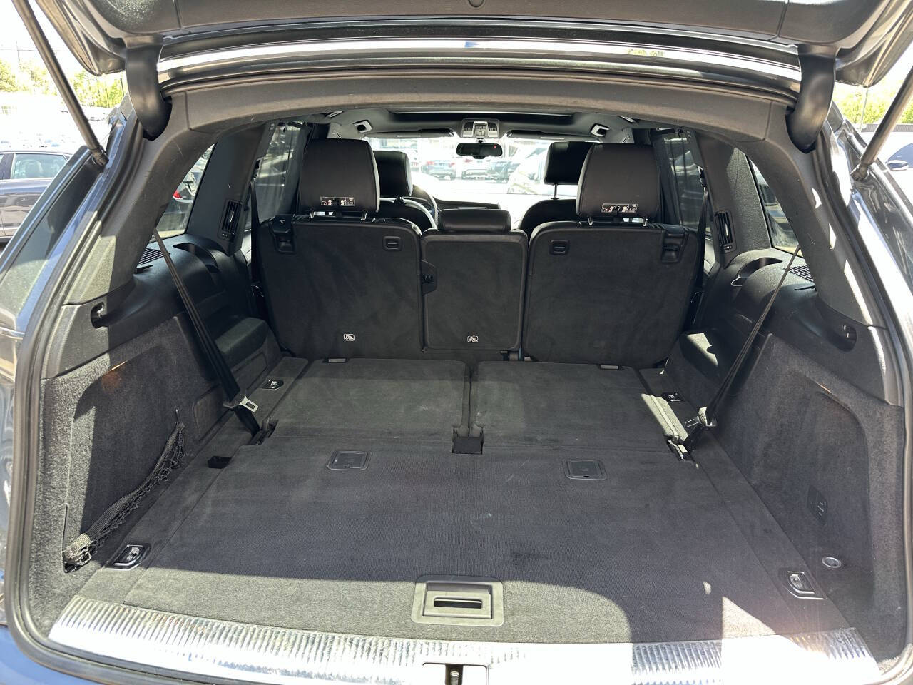 Vehicle image 44 of 57