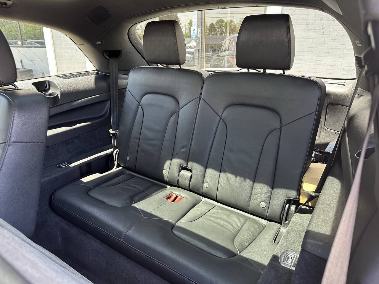 Vehicle image 43 of 57