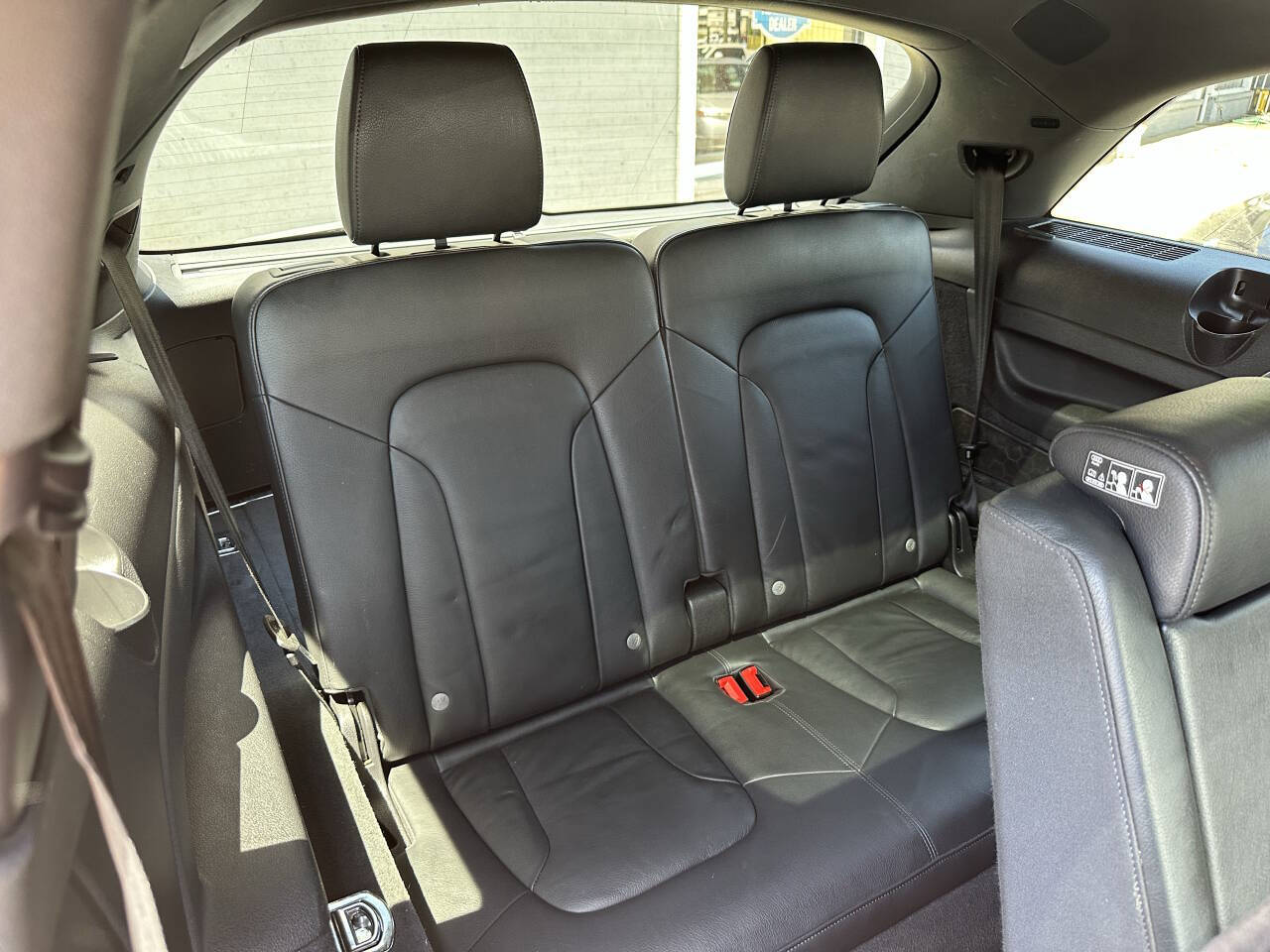 Vehicle image 51 of 57