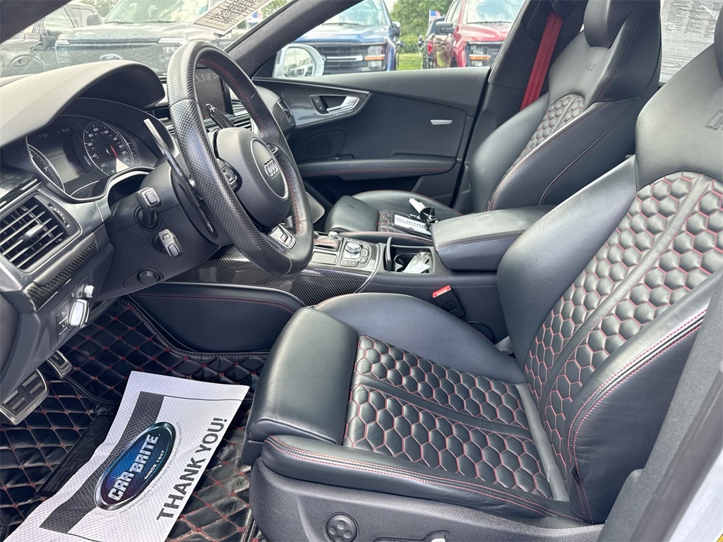 Vehicle image 26 of 29