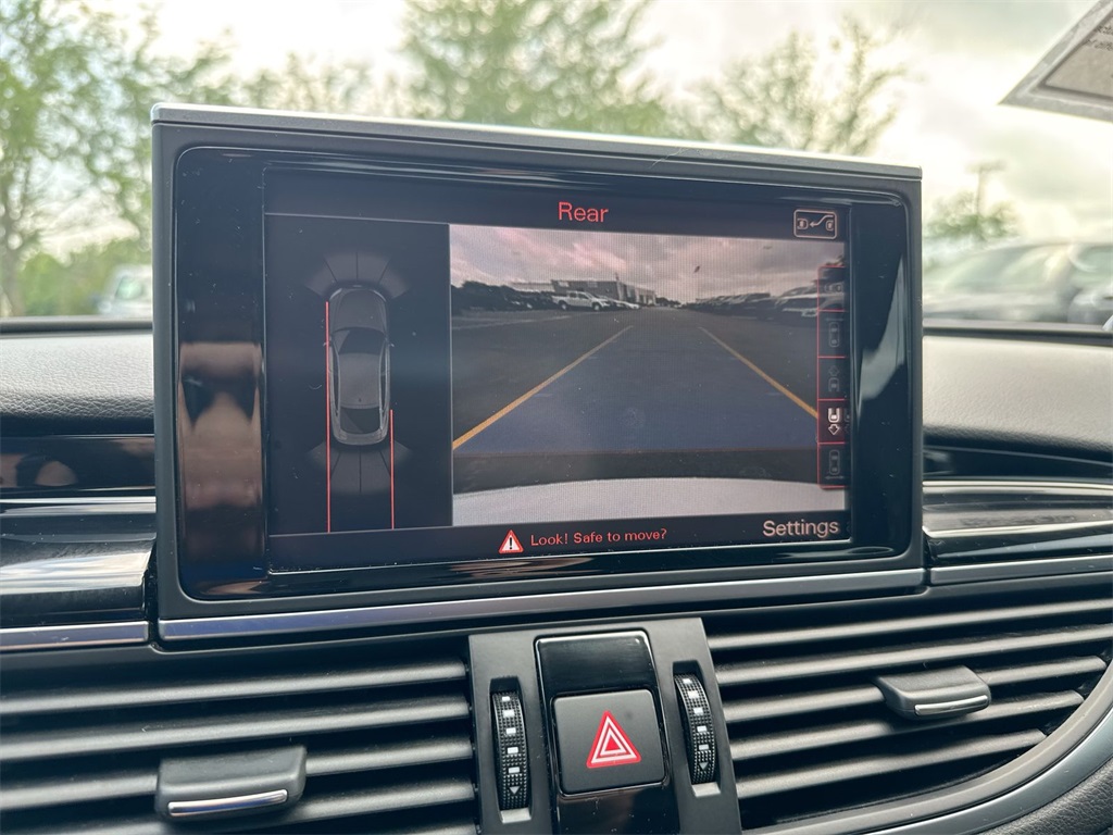 Vehicle image 20 of 29