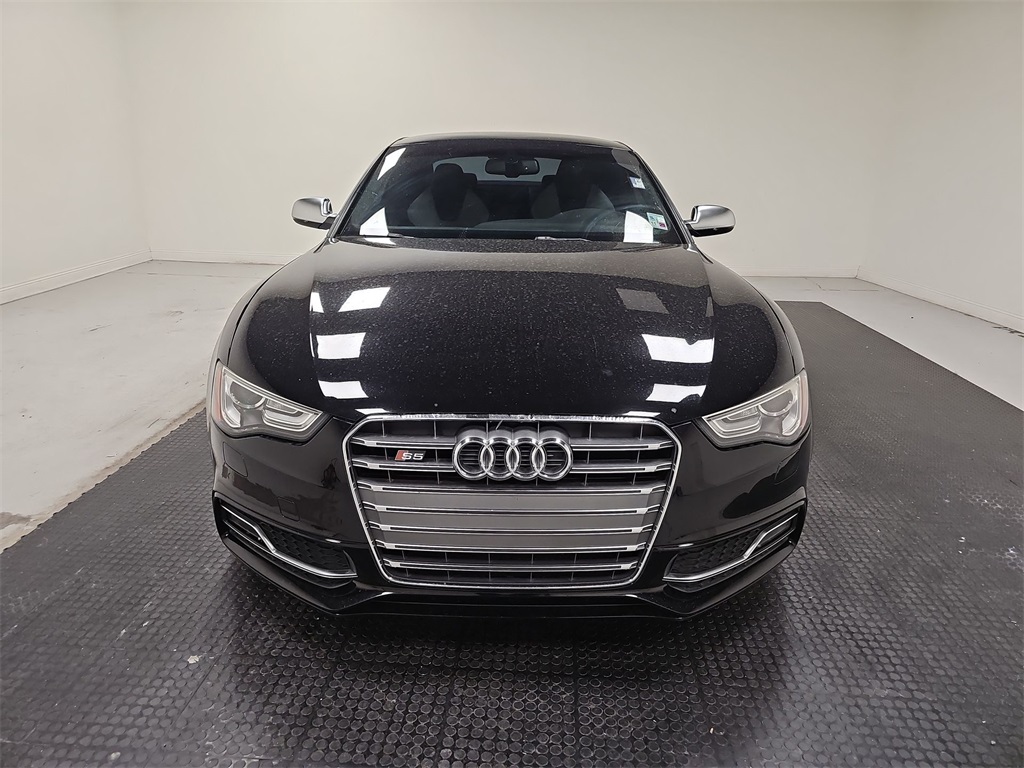 Vehicle image 4 of 32