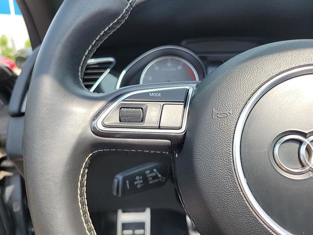 Vehicle image 14 of 26