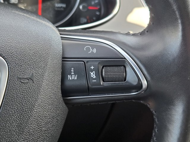 Vehicle image 18 of 20