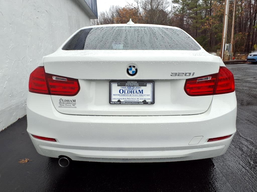 Vehicle image 6 of 26