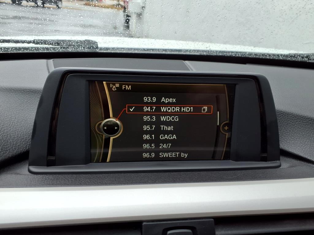 Vehicle image 18 of 26
