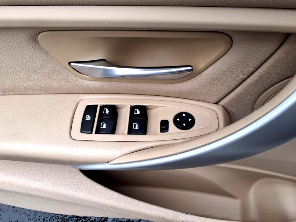 Vehicle image 25 of 26