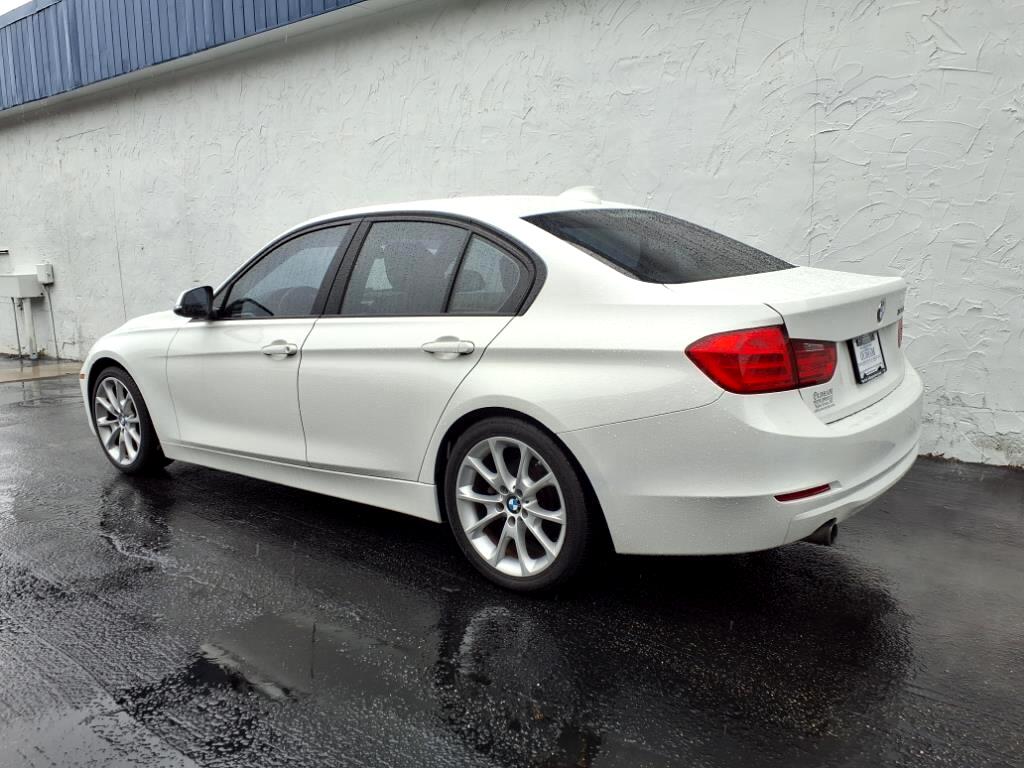 Vehicle image 7 of 26