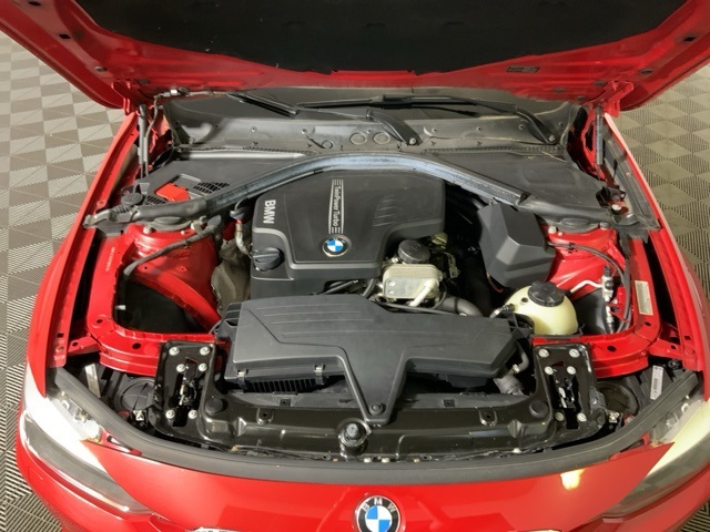 Vehicle image 13 of 47