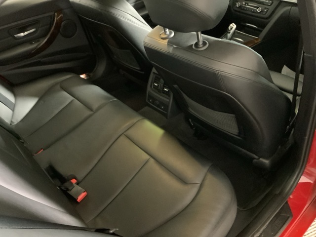 Vehicle image 20 of 47