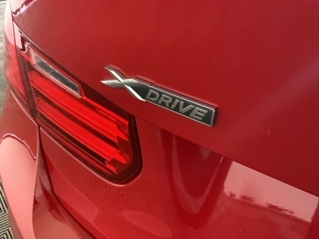 Vehicle image 42 of 47