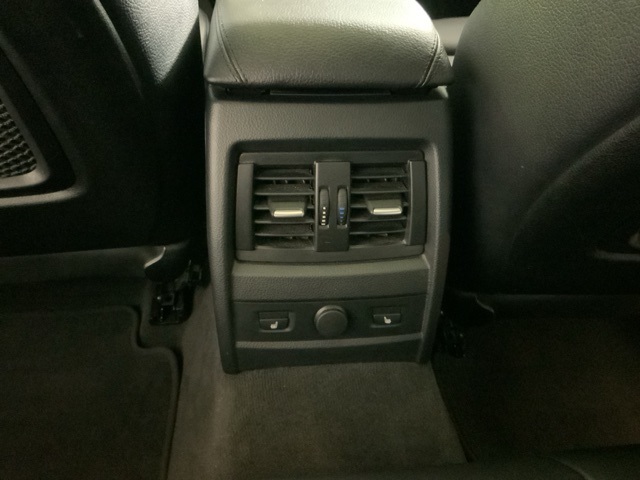 Vehicle image 29 of 47