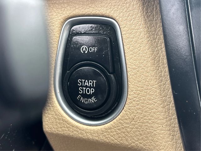 Vehicle image 39 of 44