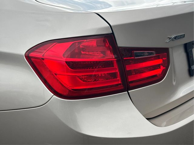 Vehicle image 41 of 44