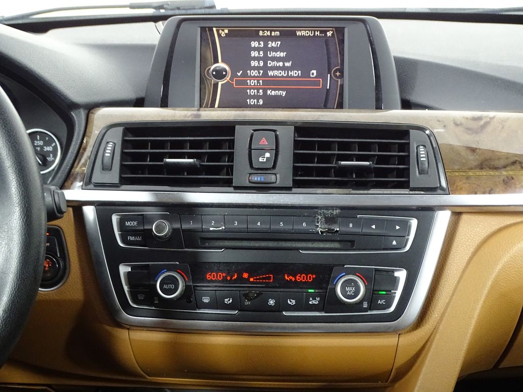 Vehicle image 23 of 38