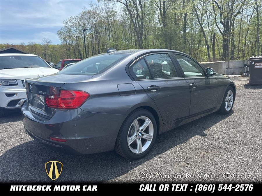 Vehicle image 11 of 31