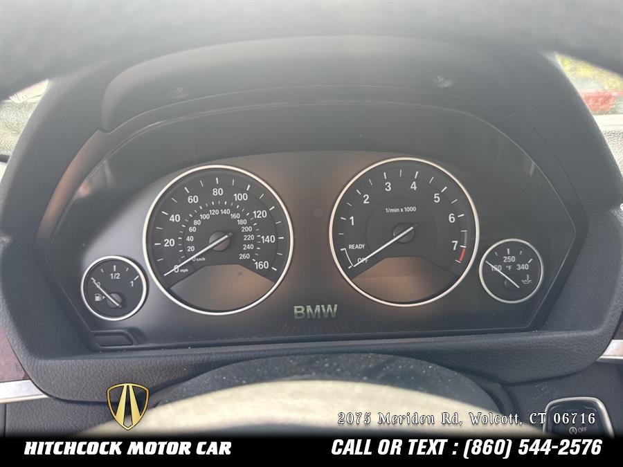 Vehicle image 23 of 31