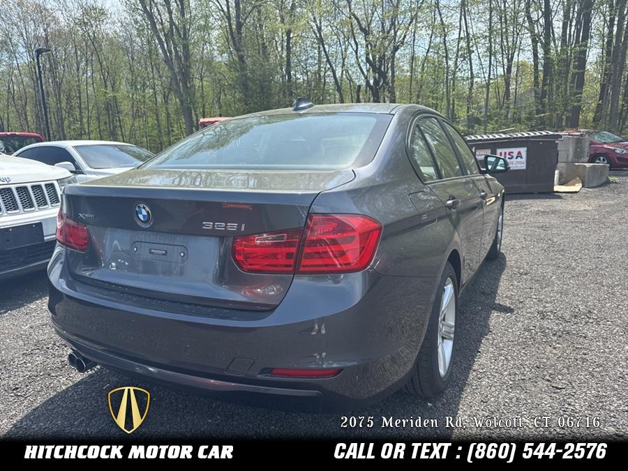 Vehicle image 12 of 31