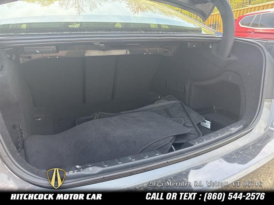 Vehicle image 29 of 31
