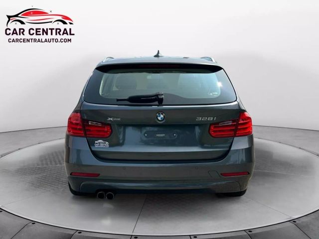 Vehicle image 6 of 25
