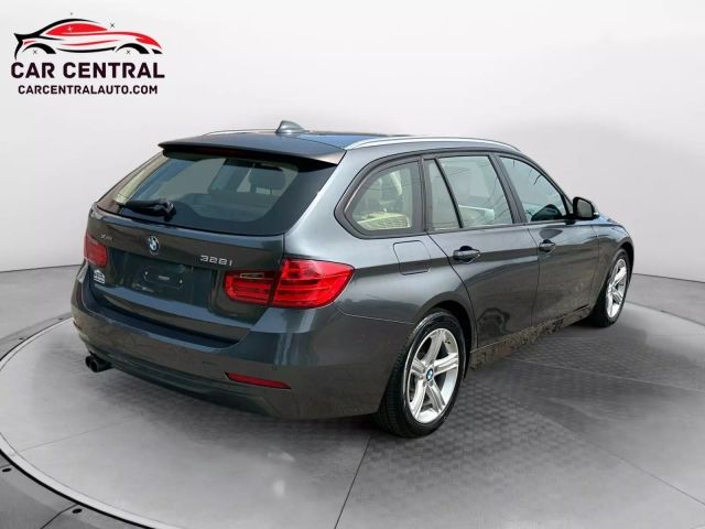 Vehicle image 5 of 25