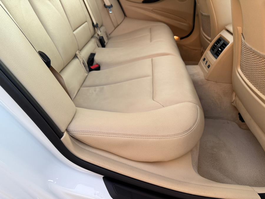 Vehicle image 12 of 38
