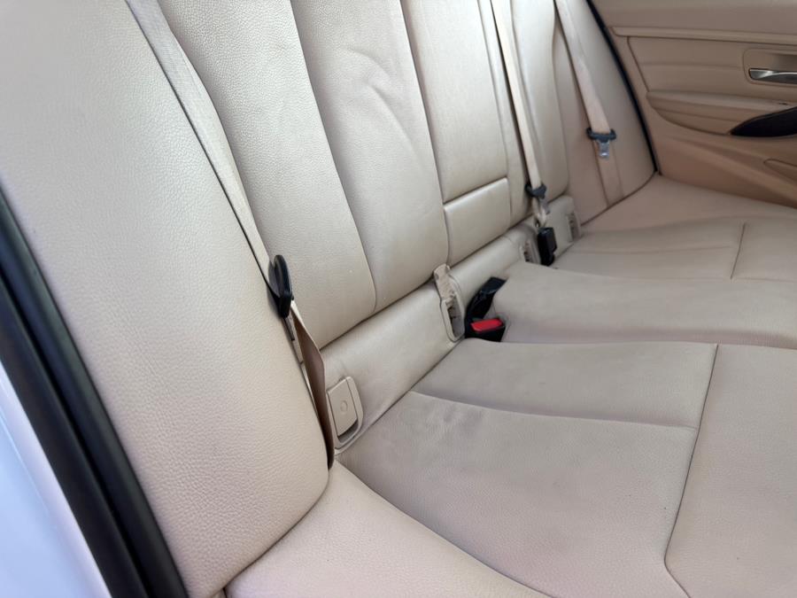 Vehicle image 18 of 38