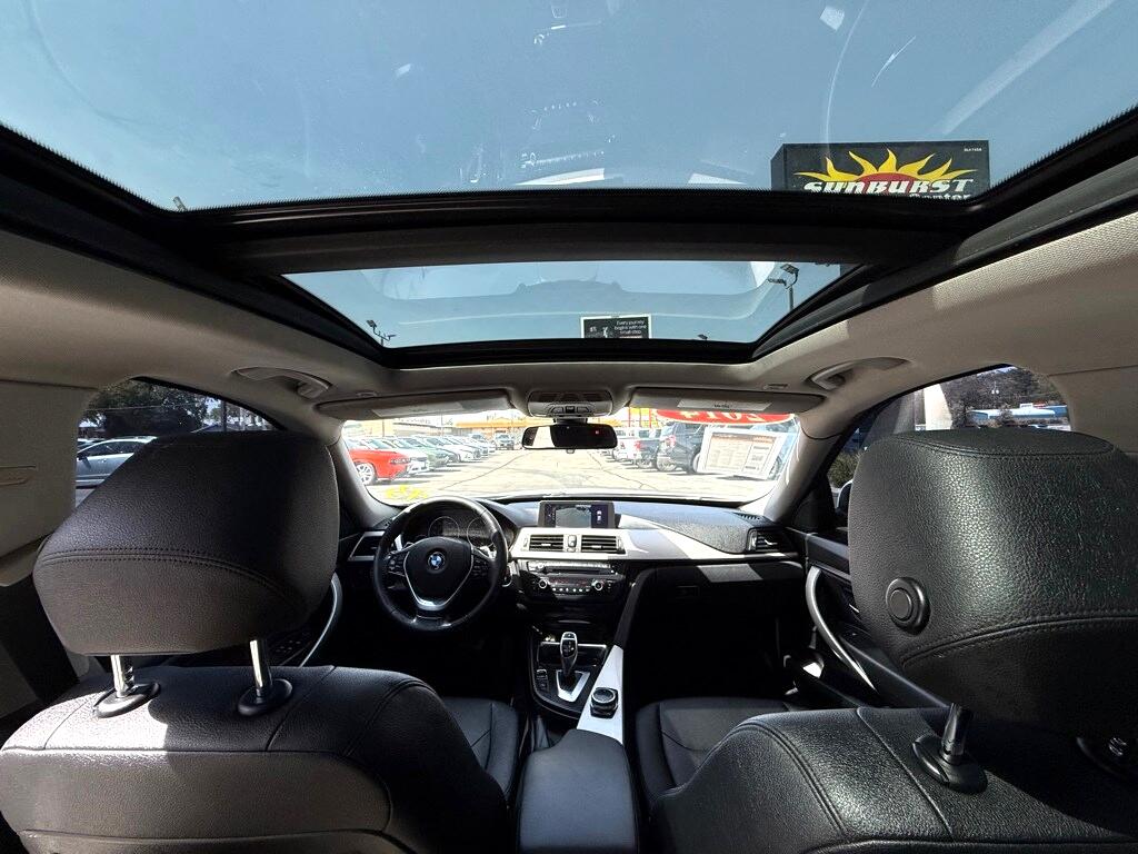 Vehicle image 16 of 35