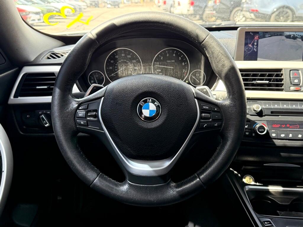 Vehicle image 20 of 35