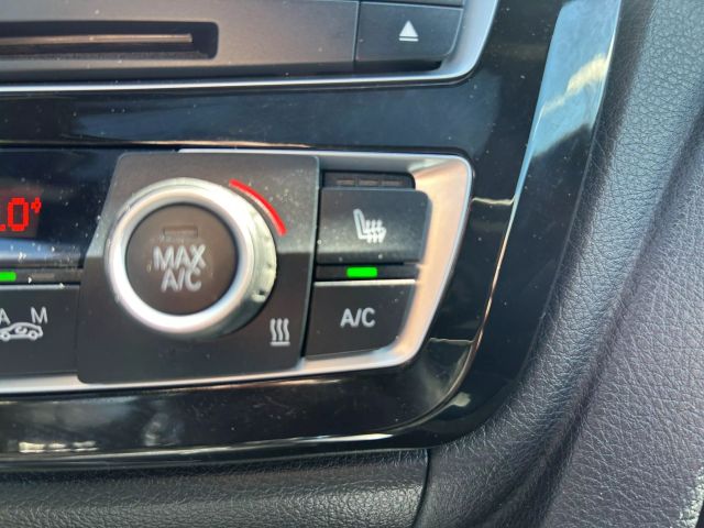 Vehicle image 24 of 30