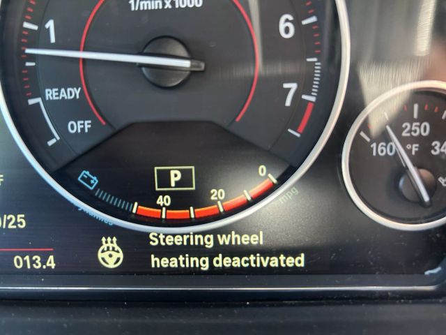 Vehicle image 22 of 30