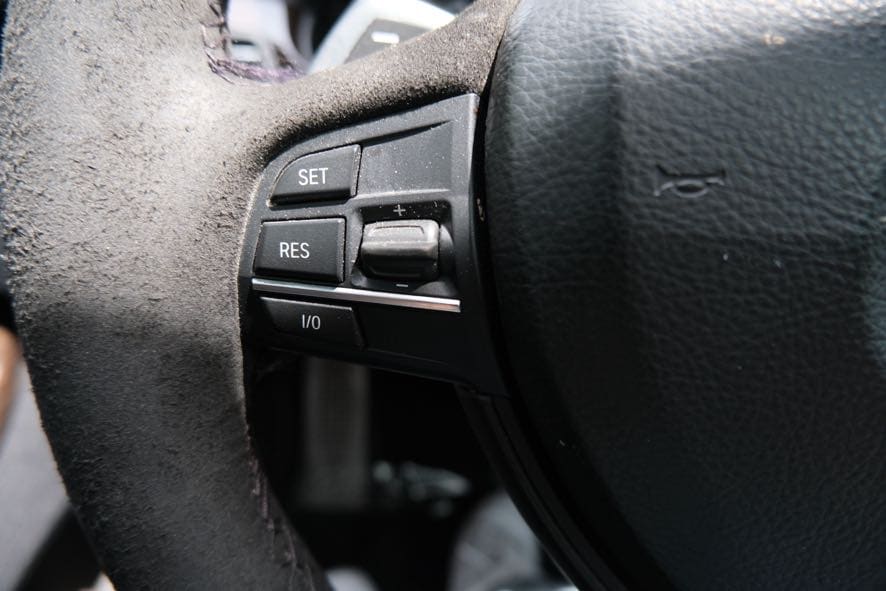 Vehicle image 39 of 43