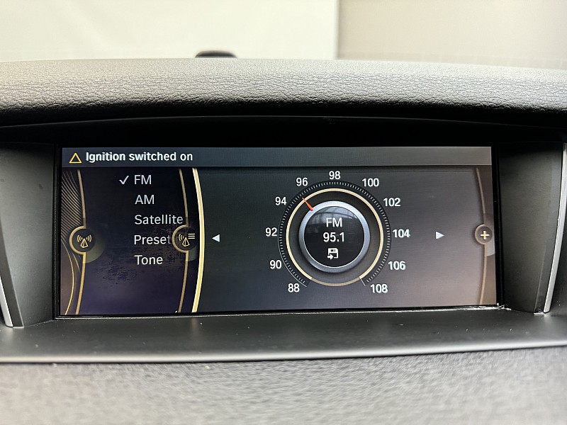 Vehicle image 23 of 39