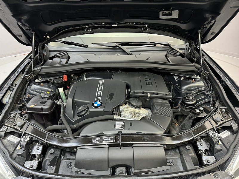 Vehicle image 10 of 39