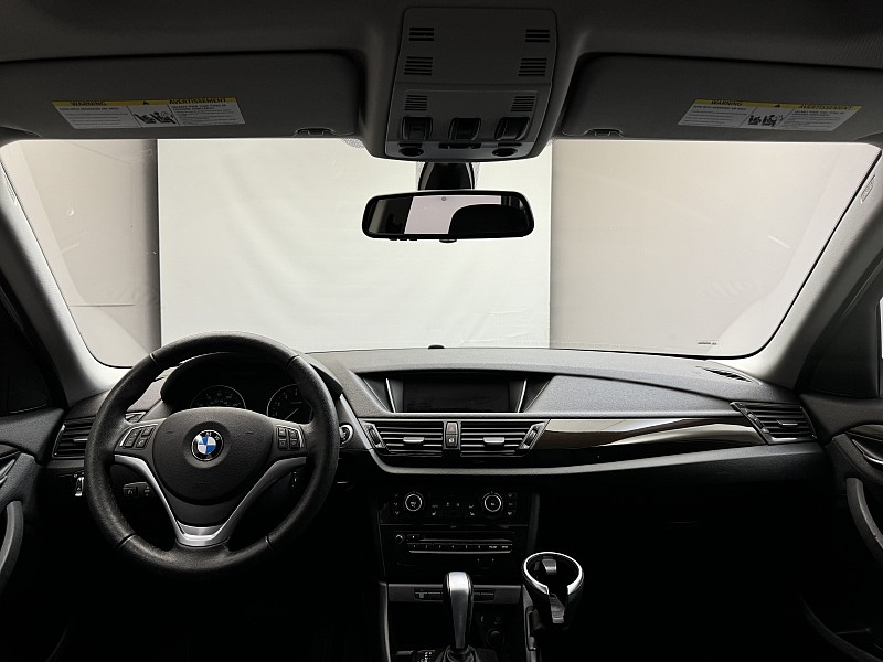 Vehicle image 12 of 39
