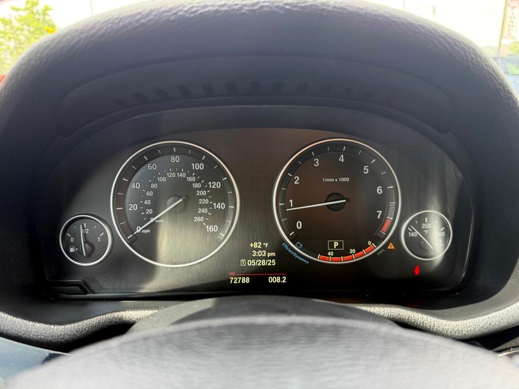 Vehicle image 20 of 32