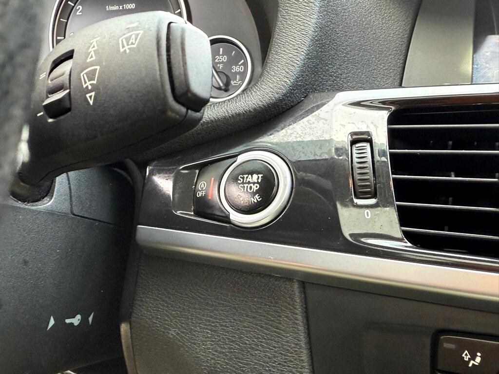 Vehicle image 32 of 32