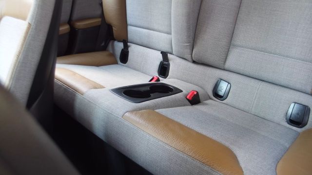 Vehicle image 21 of 59