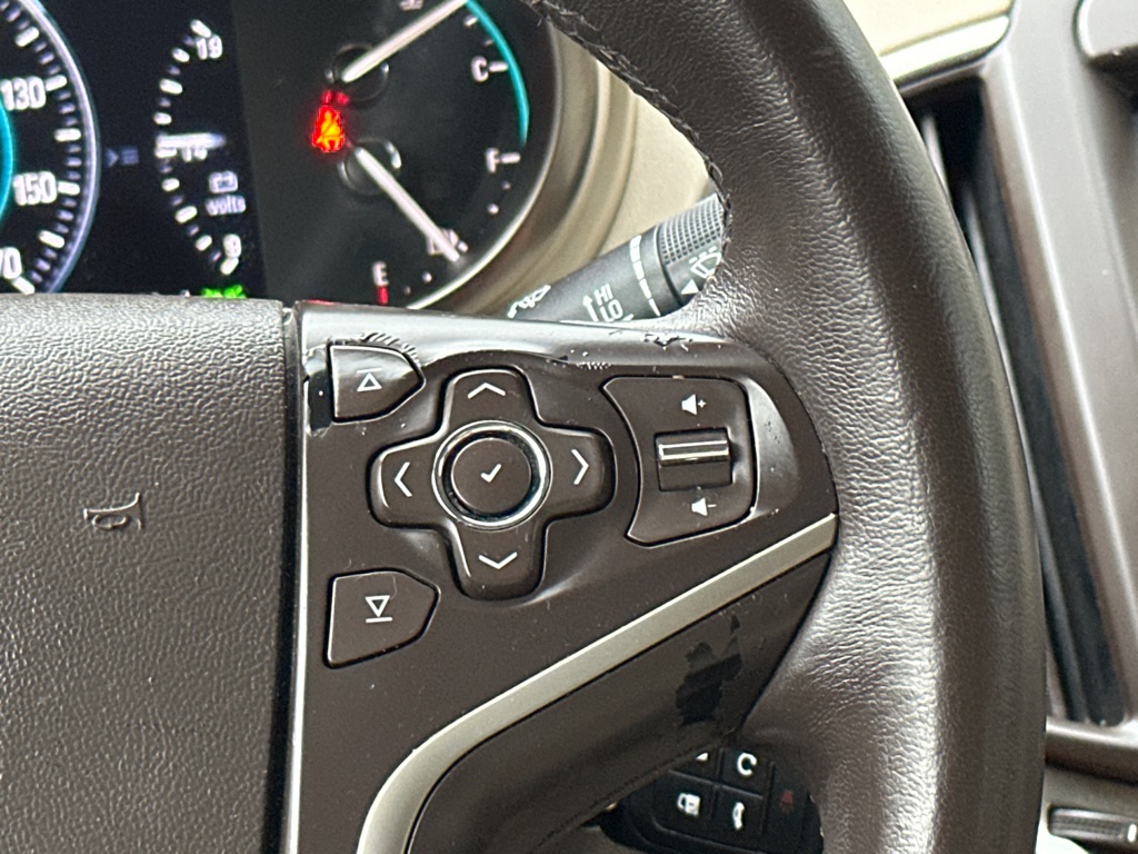 Vehicle image 24 of 34